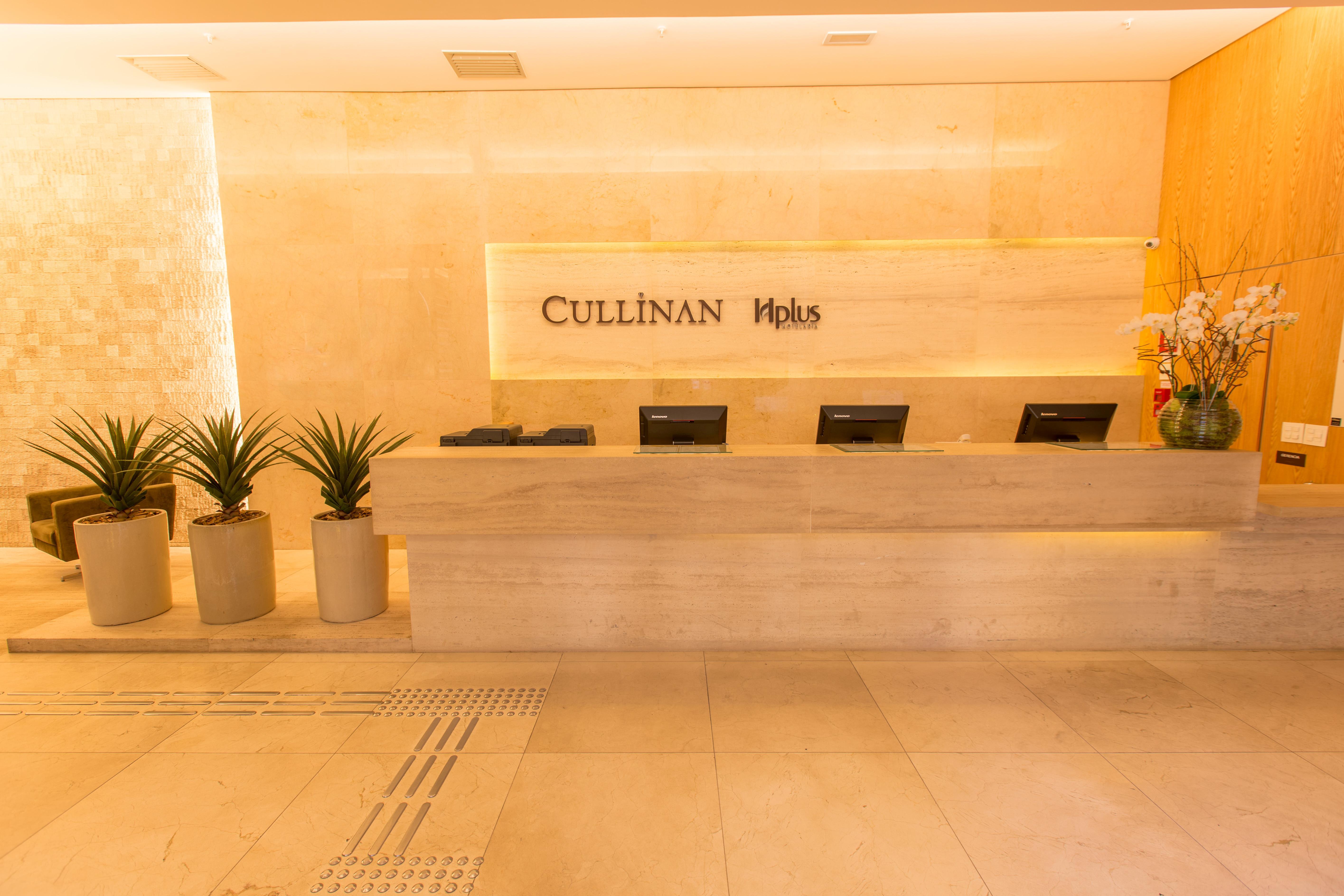 Cullinan Hplus Premium Brasília Extérieur photo